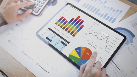 Laporan Keuangan Akurat, Bisnis Kian Melesat