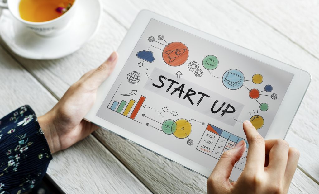 cara membangun startup