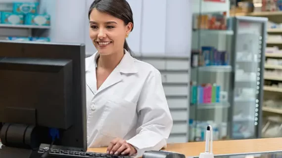 10 Manfaat Aplikasi Apotek & Klinik