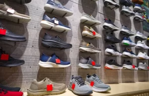 komputer kasir toko sepatu