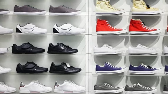 Aplikasi Kasir Toko Sepatu Terbaik