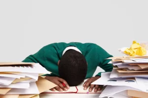 Mencegah Selisih Kasir di Akhir Shift, Ini Dia 6 Caranya!
