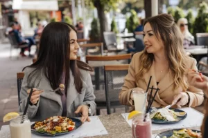 Aplikasi Kasir Bisnis F&B Terbaik