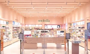 Business Model Canvas Toko Skincare Sociolla