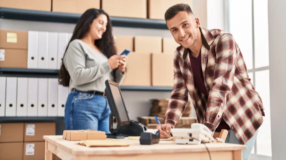 Memahami Peran Supplier dan Distributor dalam Kelancaran Bisnis