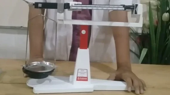 Neraca Empat Lengan : Fungsi dan Manfaat dalam Bisnis