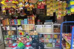 Mengelola Stok Warung agar Selalu Untung dan Efisien