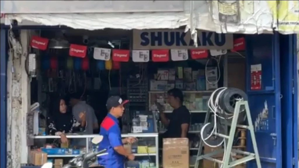 Pelatihan Aplikasi Kasir Toko Listrik