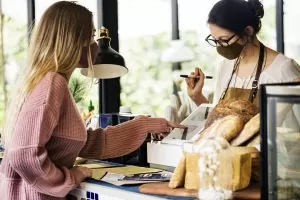 Cara Meyakinkan Konsumen Agar Membeli Produk Anda!