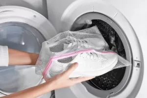 Bisnis Laundry Sepatu bagi Pemula, Ini Dia Tips dan Triknya!